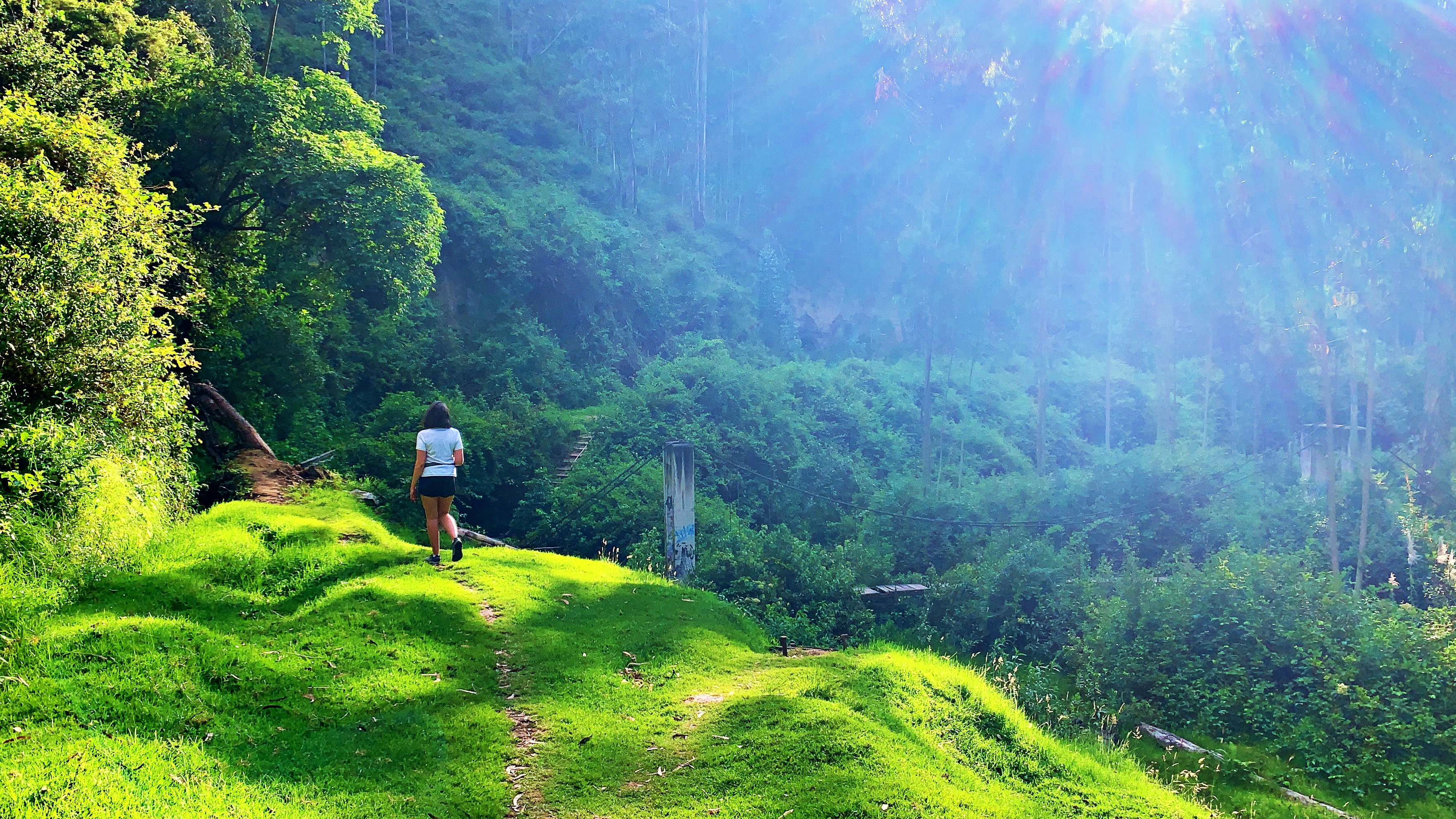 peguche-waterfall-walk
